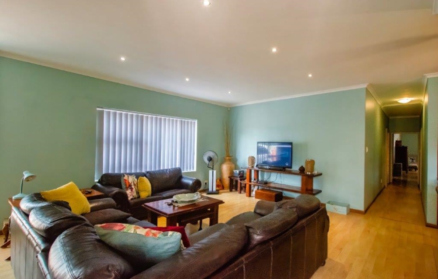 4 Bedroom Property for Sale in Kabeljauws Eastern Cape
